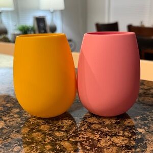 Silicone Wine Glasses Yellow and Pink Stemless Cups